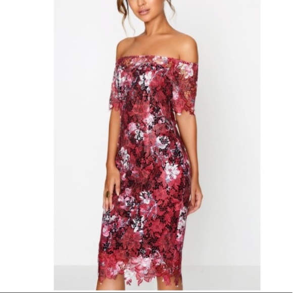 Pink Lace Dress - Picture 2 of 5